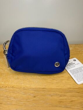 NWT Lululemon Everywhere Belt Bag Nano